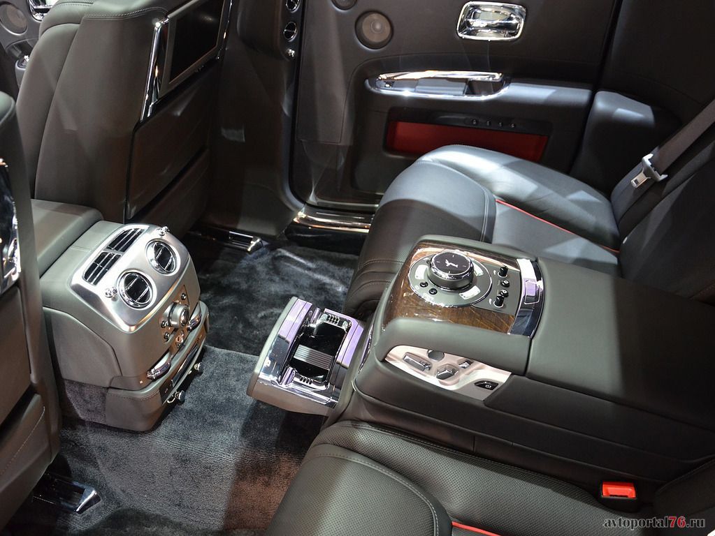 Rolls Royce Ghost Series Ii Interior
